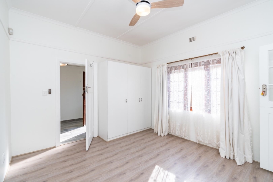 To Let 4 Bedroom Property for Rent in Mowbray Western Cape
